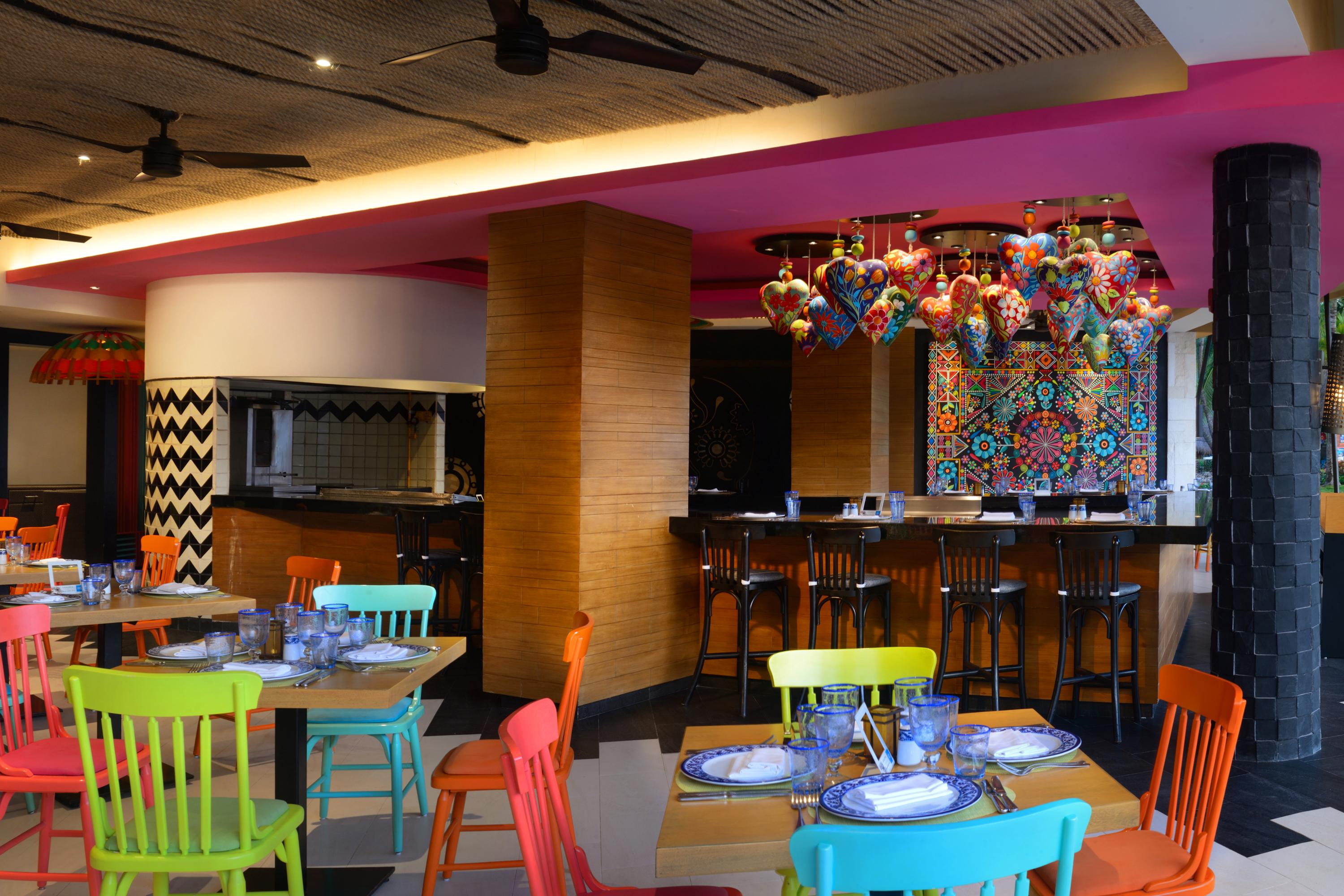 Catalonia Playa Maroma - All Inclusive Punta Maroma Esterno foto The interior of the restaurant
