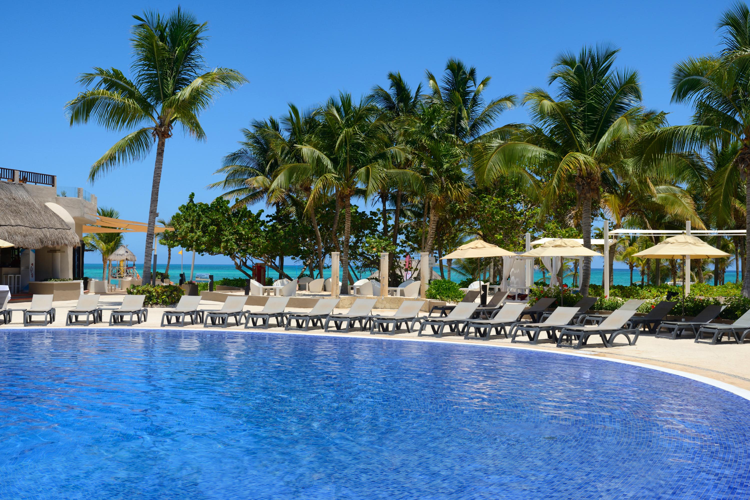 Catalonia Playa Maroma - All Inclusive Punta Maroma Esterno foto Hard Rock Hotel Cancun